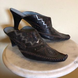 Indigo by Clark’s mules